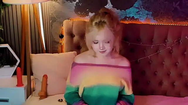 EmilyAngells online show from 06-15-26, 06:04