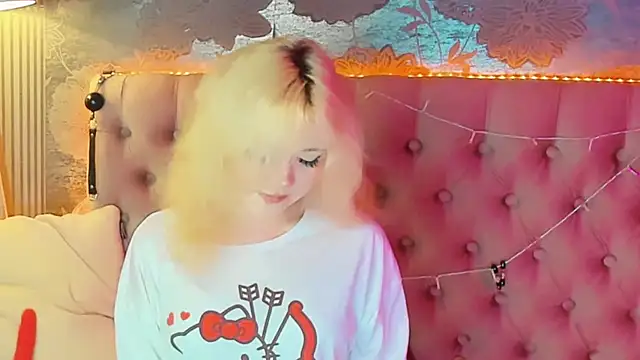 EmilyAngells online show from 07-12-26, 06:37