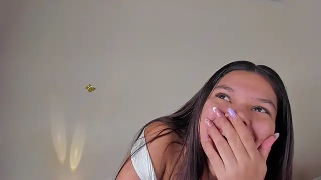 violett 24  online show from 11-30-25, 12:03