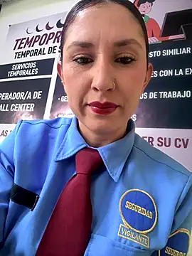 Snapshot of Megan-01- chatting on 09-17-25, 12:18 Megan-01- online show from 09-17-25, 12:18