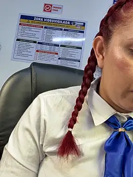 Megan-01- online show from 06-11-26, 01:09
