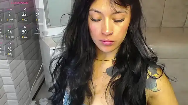 Isabella Collen v online show from 02-13-26, 01:07