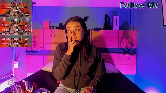 ChloeAllennn online show from 02-02-26, 11:20