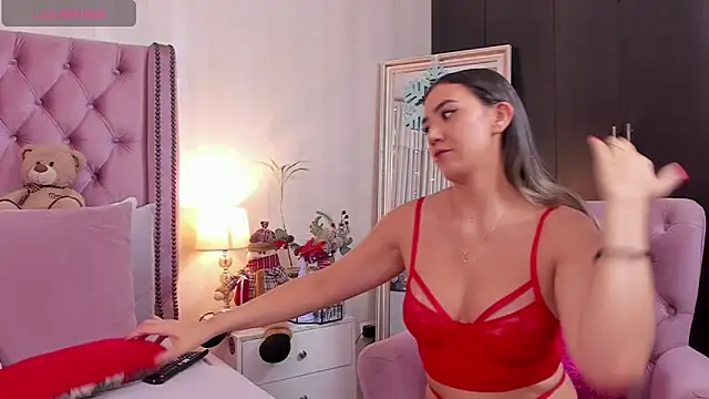 natashaleightt online show from 12-21-25, 08:38