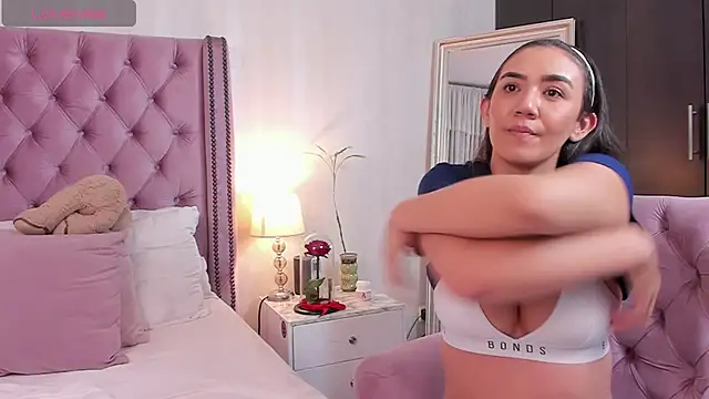 natashaleightt online show from 01-11-26, 02:27