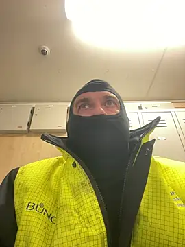 daniel21p online show from 03-02-26, 02:03