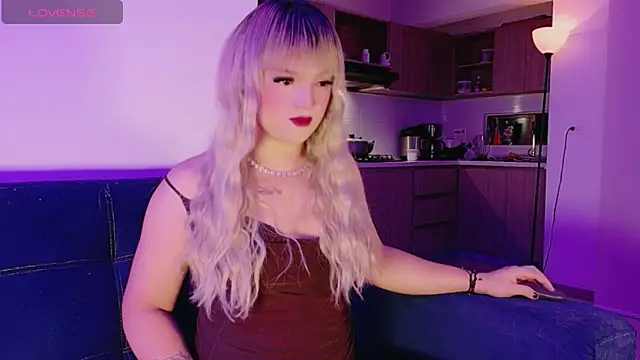 Snapshot of ScarletThompsonx chatting on 04-24-26, 06:38 ScarletThompsonx online show from 04-24-26, 06:38