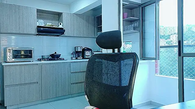 Snapshot of ScarletThompsonx chatting on 07-08-26, 11:09 ScarletThompsonx online show from 07-08-26, 11:09