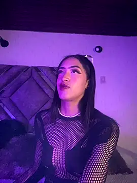 MichelleDiaz Pink online show from 11-20-25, 03:07