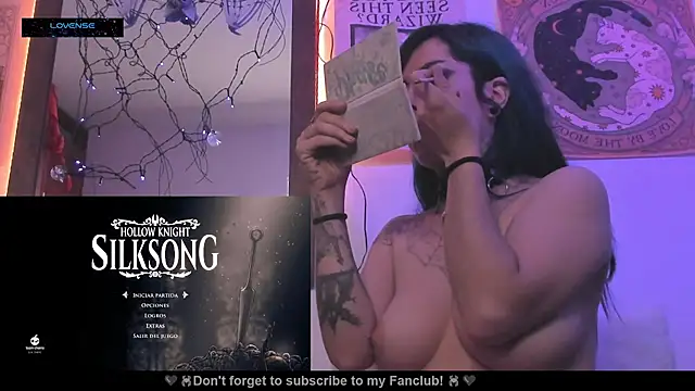 Hisato111 online show from 10-26-25, 12:22