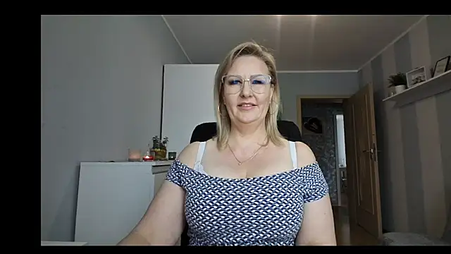 DianaLive online show from 02-11-26, 10:20