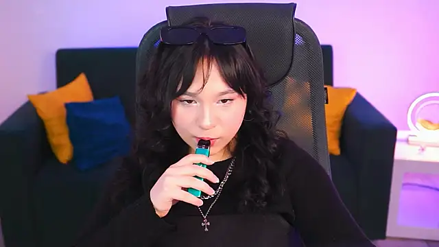 HanaWise online show from 02-25-25, 08:14