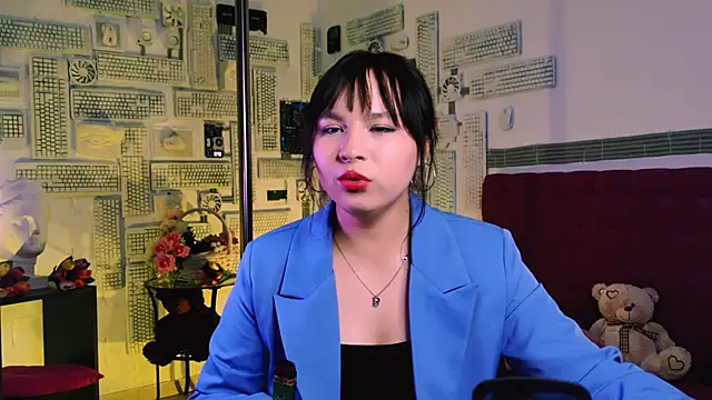 HanaWise online show from 03-22-25, 01:52