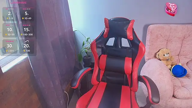 SophiTay online show from 10-06-25, 06:05