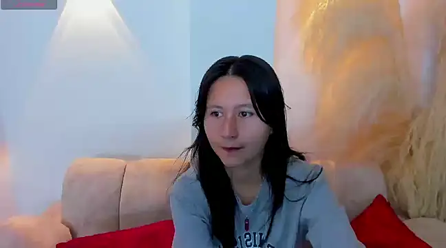 Snapshot of xoxo_kiitty chatting on 03-11-25, 12:06 xoxo kiitty online show from 03-11-25, 12:06
