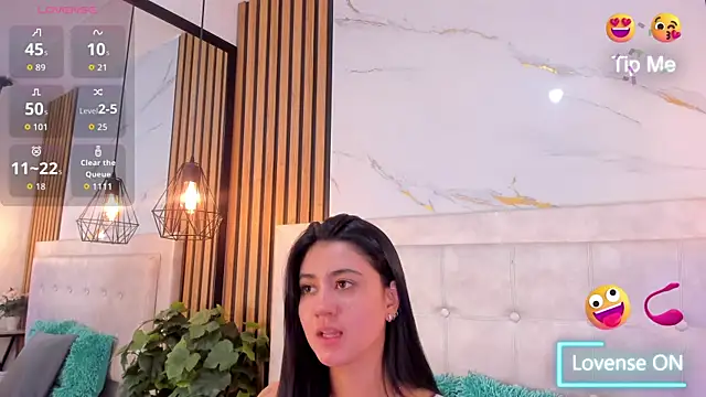 Madyson18 online show from 06-24-26, 12:04