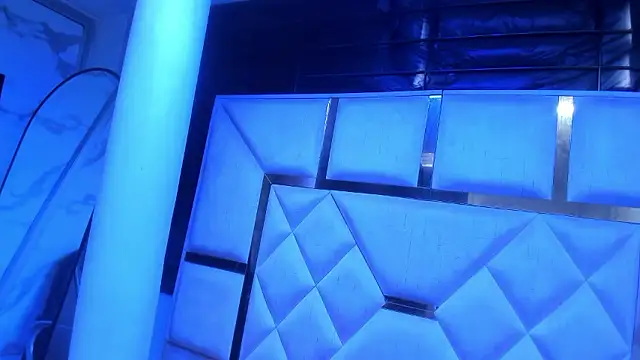 Kendall 6669 online show from 01-08-26, 01:02