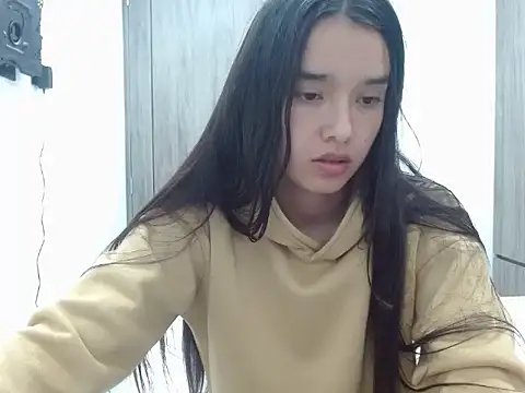  luna 777 online show from 04-17-26, 10:29