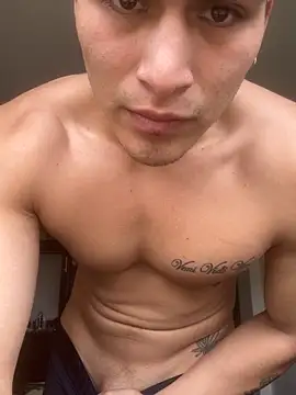 MaxxxSteil online show from 09-11-25, 03:56