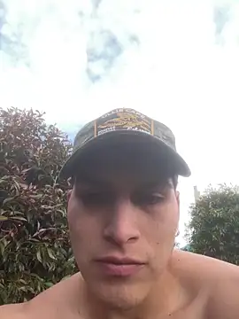 MaxxxSteil online show from 10-10-25, 10:31