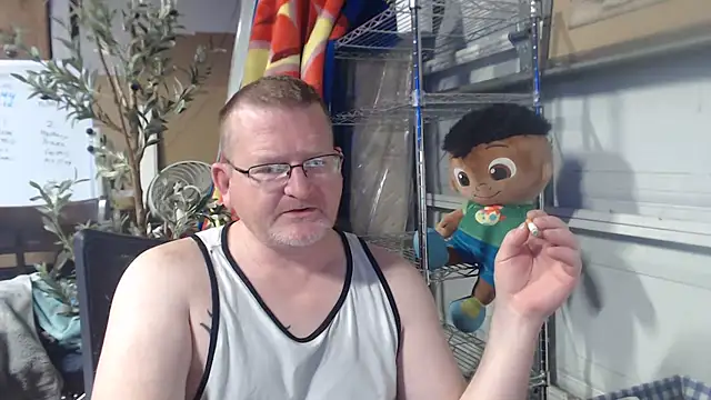 Randomoldguy615 online show from 03-19-25, 12:48