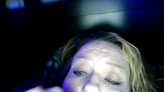 Snapshot of RubyRose33 chatting on 03-21-26, 09:25 RubyRose33 online show from 03-21-26, 09:25