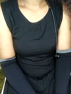 Snapshot of geetha_telugu_kan277 chatting on 03-07-25, 05:18 geetha telugu kan277 online show from 03-07-25, 05:18