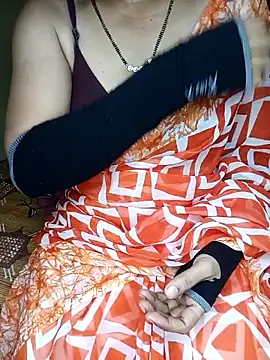 Snapshot of geetha_telugu_kan277 chatting on 09-17-25, 03:57 geetha telugu kan277 online show from 09-17-25, 03:57