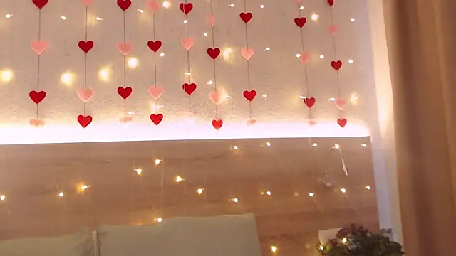 Snapshot of IvyAngel chatting on 03-08-26, 01:59 IvyAngel online show from 03-08-26, 01:59