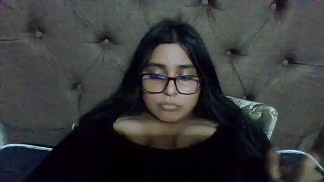 Snapshot of virginbrunette99 chatting on 03-15-25, 02:35 virginbrunette99 online show from 03-15-25, 02:35