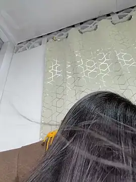 virginbrunette99 online show from 04-04-26, 05:49