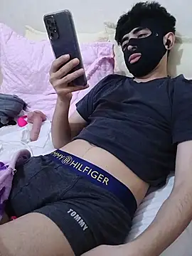 ARABCOUPLEVIP online show from 04-04-26, 11:51