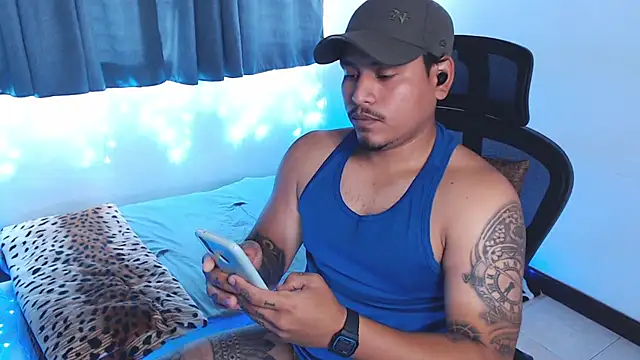 maxflurry  online show from 02-20-26, 06:41