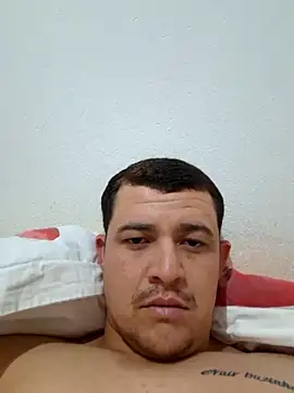 Snapshot of comcoroas chatting on 09-13-25, 12:10 comcoroas online show from 09-13-25, 12:10