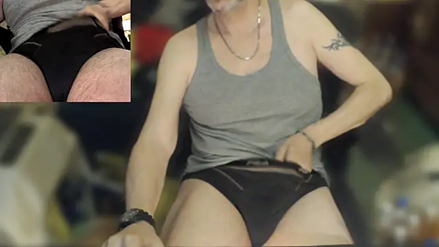 maxdaddy690 online show from 05-01-26, 02:27