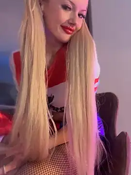 Snapshot of AngelicaaHeaven chatting on 09-25-25, 06:11 AngelicaaHeaven online show from 09-25-25, 06:11