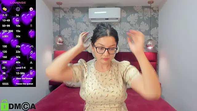 Snapshot of ZarifaRoot chatting on 03-01-25, 12:07 ZarifaRoot online show from 03-01-25, 12:07