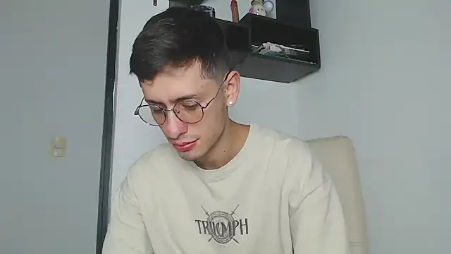 Andy collins   online show from 01-17-26, 01:32