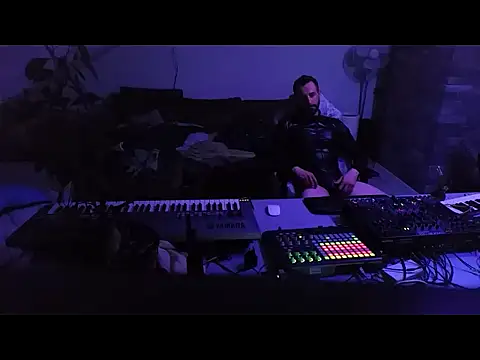 gryzoon online show from 05-21-26, 01:23