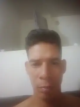 Snapshot of calientesexo69 chatting on 11-17-25, 09:42 calientesexo69 online show from 11-17-25, 09:42