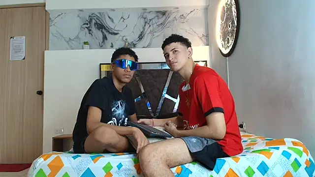 KING OFF BOYS online show from 10-06-25, 01:19