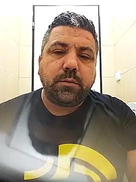 Alexander18edd online show from 12-17-25, 09:04