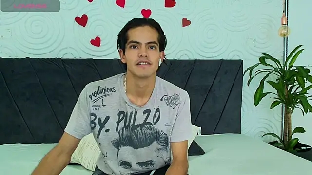 Maximoherrera 16 online show from 03-05-25, 03:40