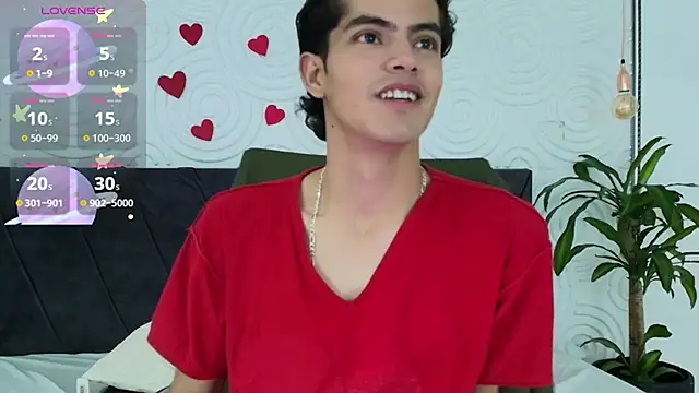 Maximoherrera 16 online show from 04-21-26, 02:34