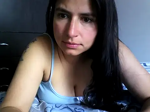 Escarcha-blue online show from 02-25-25, 04:31