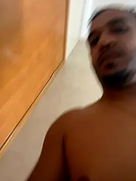 Snapshot of Lindp190194 chatting on 11-21-25, 05:33 Lindp190194 online show from 11-21-25, 05:33