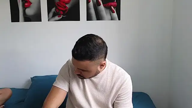 Snapshot of khalidferrer chatting on 03-03-25, 12:37 khalidferrer online show from 03-03-25, 12:37