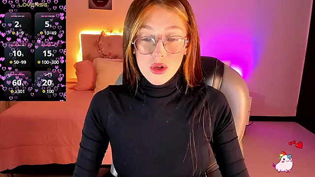 Emily Warren  online show from 03-17-26, 08:34