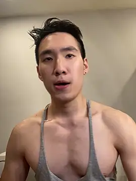 Snapshot of Hon1069 chatting on 03-10-25, 11:32 Hon1069 online show from 03-10-25, 11:32