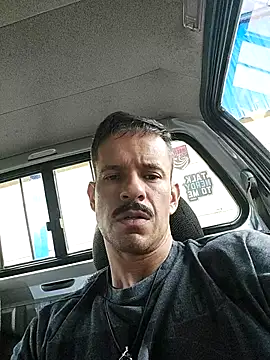 juniortche1313 online show from 02-24-25, 11:52